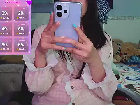 ZinaZz online show from 9, 3, 2026