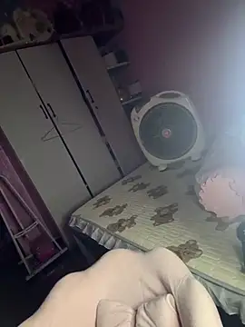 hot-cumplay online show from 24, 4, 2026