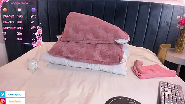 KarlaSimonss online show from 27, 4, 2026