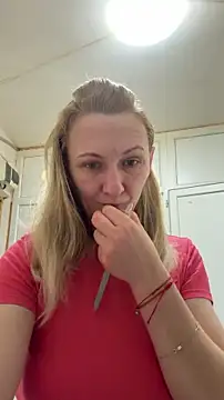 Snapshot of Secret_Ladyx chatting on 1, 5, 2026 Secret Ladyx online show from 1, 5, 2026