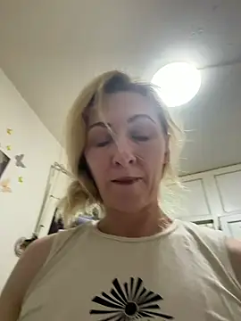 Secret Ladyx online show from 21, 6, 2026