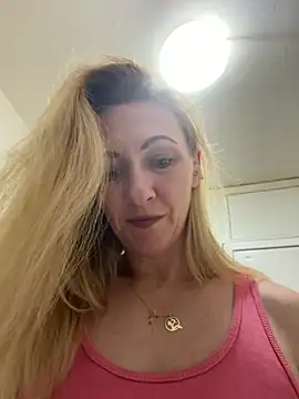 Secret Ladyx online show from 28, 6, 2026