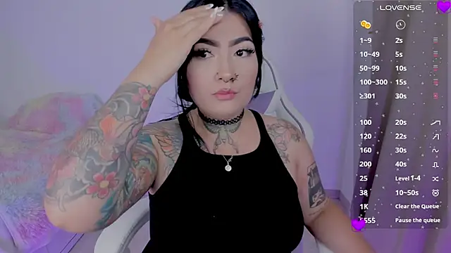 Snapshot of heeyy_kitty chatting on 18, 5, 2026 heeyy kitty online show from 18, 5, 2026