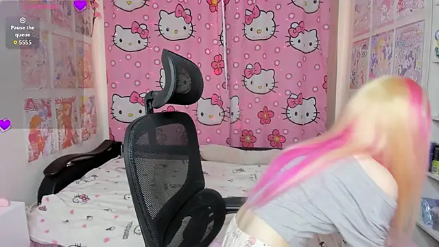 Snapshot of Nikkimiltonss chatting on 22, 6, 2026 Nikkimiltonss online show from 22, 6, 2026