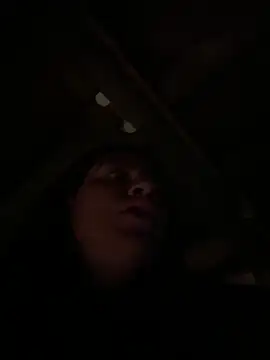 Geovana blan online show from 21, 4, 2026