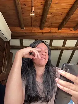 Geovana blan online show from 21, 4, 2026