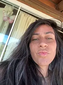 Geovana blan online show from 22, 4, 2026