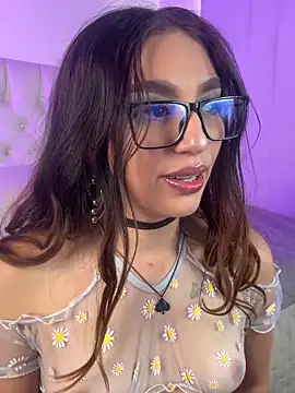 Ammy Glow online show from 5, 3, 2026