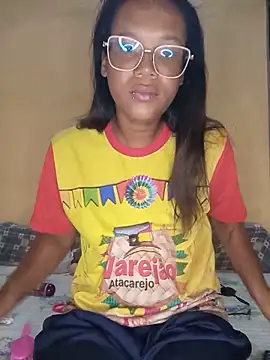 Snapshot of Sraveneno chatting on 8, 6, 2026 Sraveneno online show from 8, 6, 2026