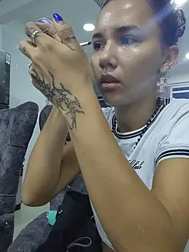 Isabella Stark online show from 27, 4, 2026