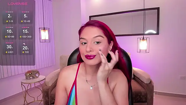 Raven-reyess online show from 6, 3, 2026