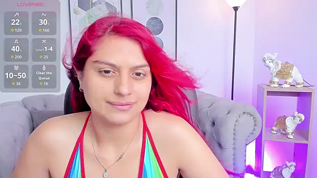 Snapshot of Raven-reyess chatting on 1, 5, 2026 Raven-reyess online show from 1, 5, 2026