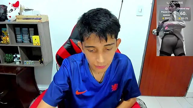 gomitaboy1 online show from 28, 4, 2026