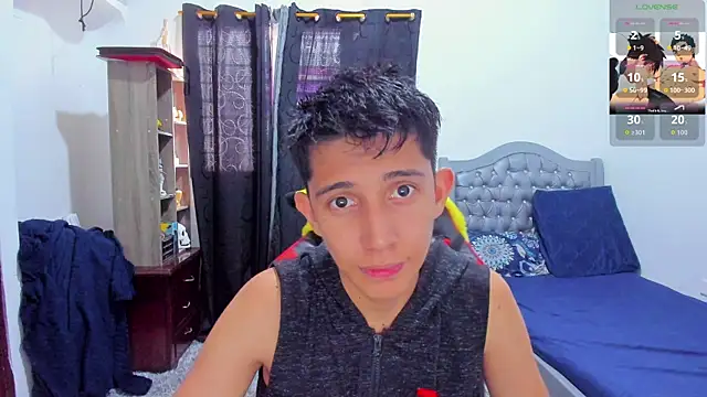gomitaboy1 online show from 14, 5, 2026