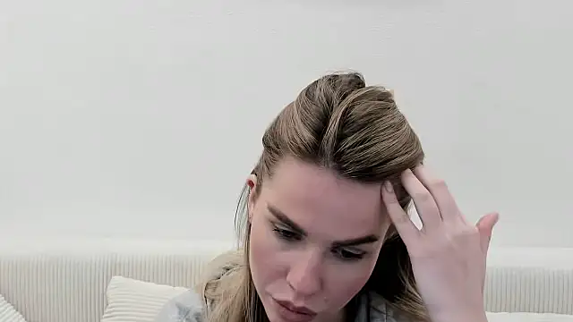 MollyCem online show from 13, 3, 2026