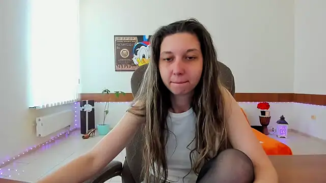 Ellina Star online show from 25, 4, 2026