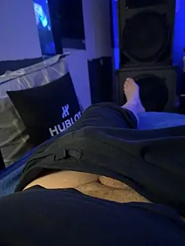 Snapshot of MatthewEmme2121 chatting on 9, 3, 2026 MatthewEmme2121 online show from 9, 3, 2026