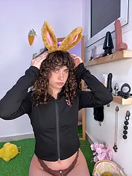 Alissa-Kissa online show from 2, 4, 2026