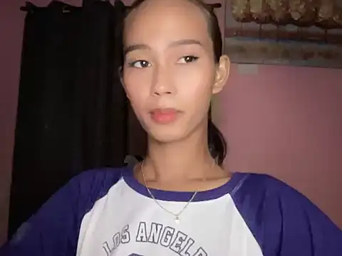 Sunkissed seductress online show from 4, 7, 2026