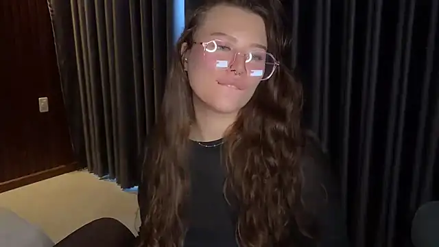 KristieKitty online show from 16, 5, 2026
