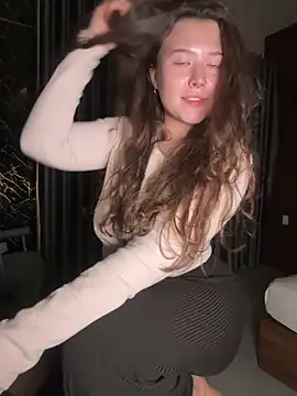 KristieKitty online show from 10, 6, 2026