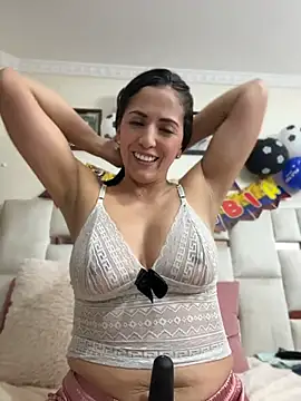 SamanthaWalker  online show from 4, 7, 2026