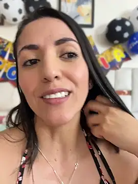 SamanthaWalker  online show from 13, 7, 2026