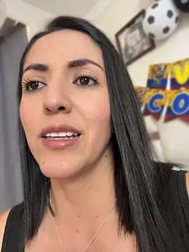 SamanthaWalker  online show from 15, 7, 2026