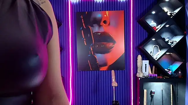 MissMia bdsm  online show from 24, 7, 2026