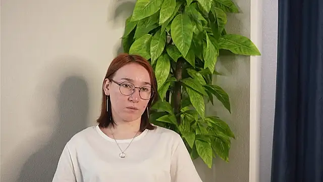 DelisaZmiejko online show from 13, 3, 2026