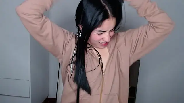 Lucy engel online show from 26, 4, 2026