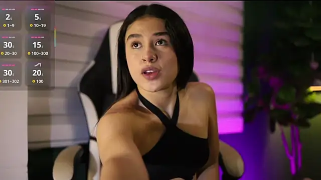 Danaa Rousee  online show from 30, 4, 2026