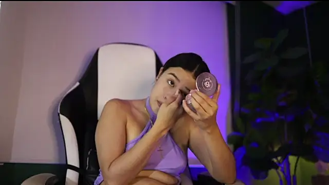 Snapshot of Danaa_Rousee_ chatting on 1, 7, 2026 Danaa Rousee online show from 1, 7, 2026