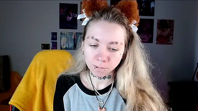 Nica Kawaii online show from 27, 4, 2026