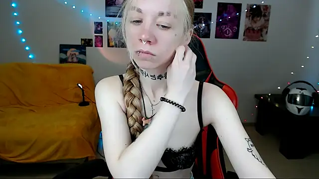 Nica Kawaii online show from 26, 7, 2026