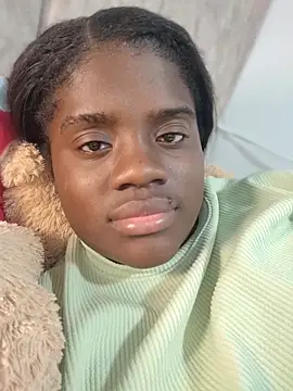 YourLiaa  online show from 26, 3, 2026