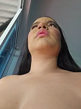Pretty Julieta online show from 29, 5, 2026