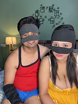 Snapshot of your_bhabhi_love chatting on 2, 6, 2026 your bhabhi love online show from 2, 6, 2026