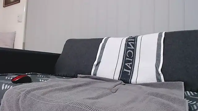 Snapshot of lilchristian@xh chatting on 25, 11, 2025 lilchristianxh online show from 25, 11, 2025