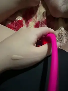 Weter squirt77 online show from 4, 4, 2026