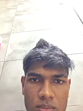 Luzy 99 online show from 12, 3, 2026