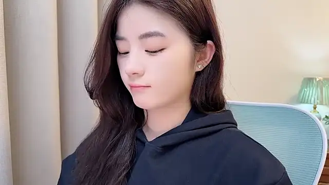 Nicole20266 online show from 12, 3, 2026