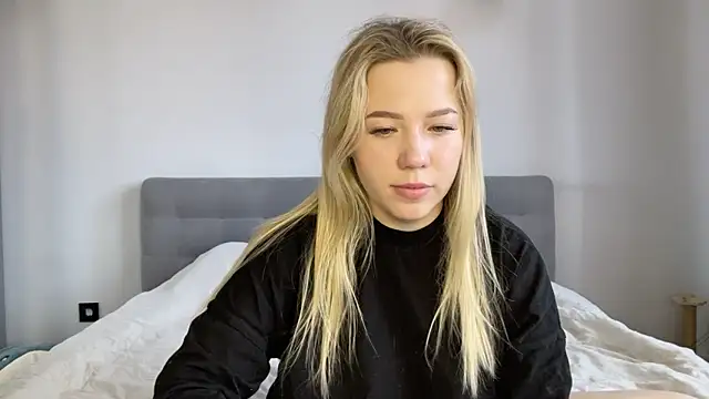 alyrasun online show from 20, 4, 2026