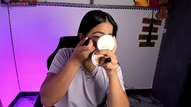 vickylatina  online show from 10, 3, 2026