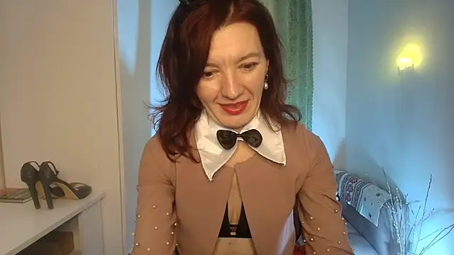 Bonnie Naughtyy online show from 5, 4, 2026