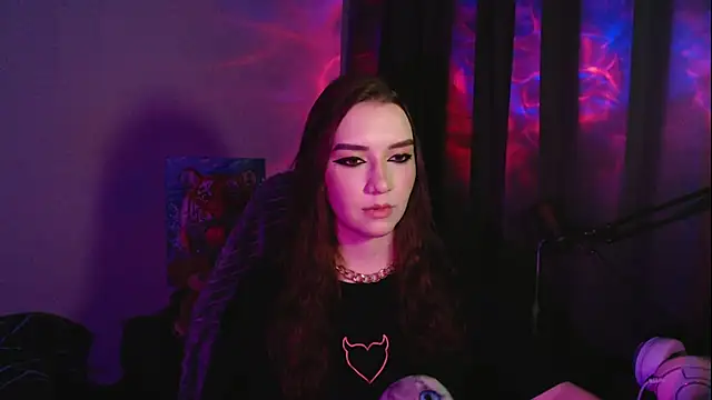 Snapshot of Celia_Sensual_ chatting on 13, 4, 2026 Celia Sensual online show from 13, 4, 2026