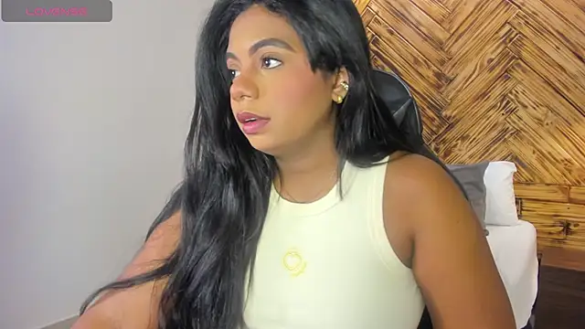 Snapshot of cata_rosse_ chatting on 1, 7, 2026 cata rosse online show from 1, 7, 2026
