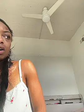 Princessssbby online show from 27, 4, 2026