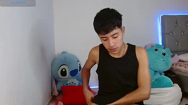 Sebas fire4 online show from 10, 4, 2026