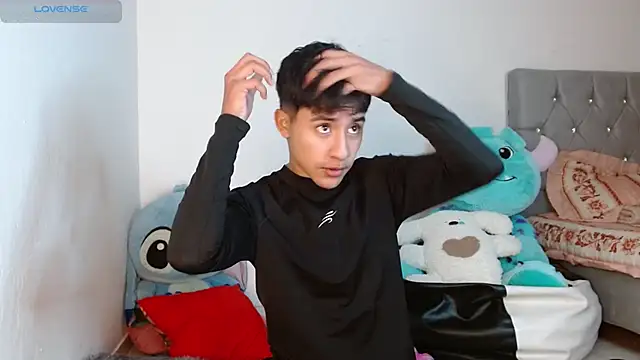 Sebas fire4 online show from 11, 4, 2026